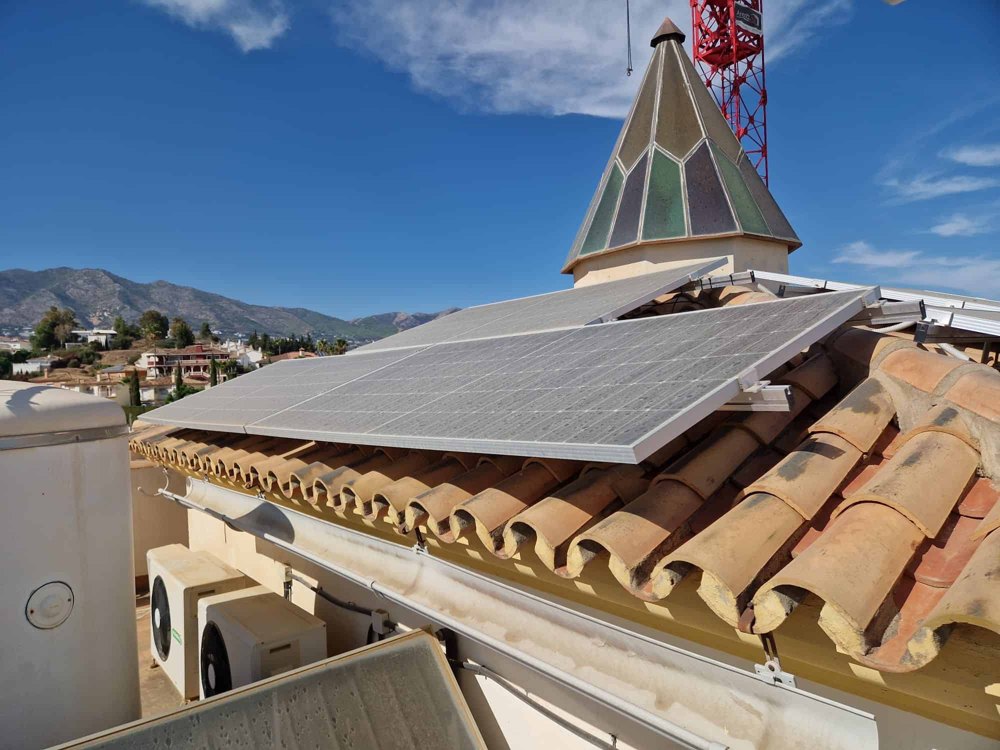 trabajos de fotovoltaica para vivienda en malaga